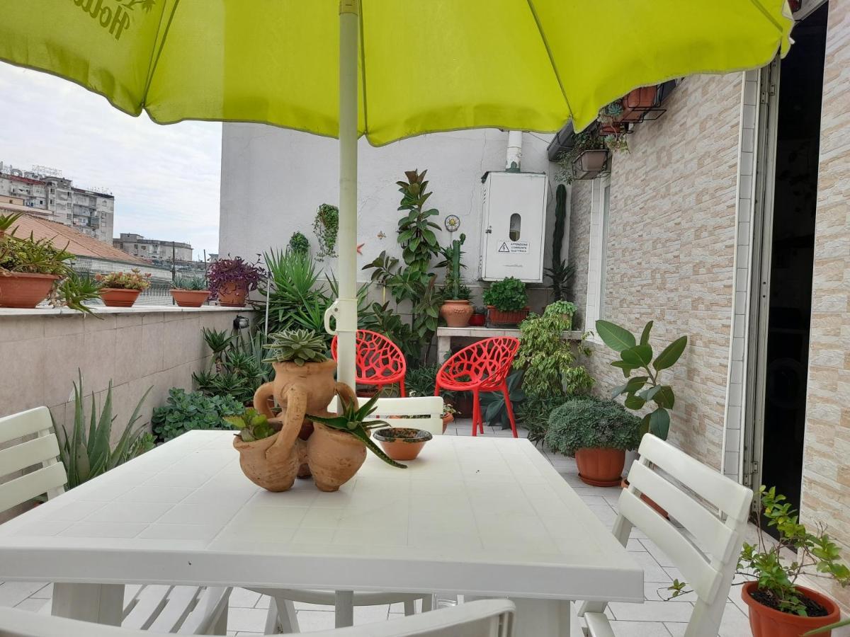 Rooftop Attic Наполи Екстериор снимка