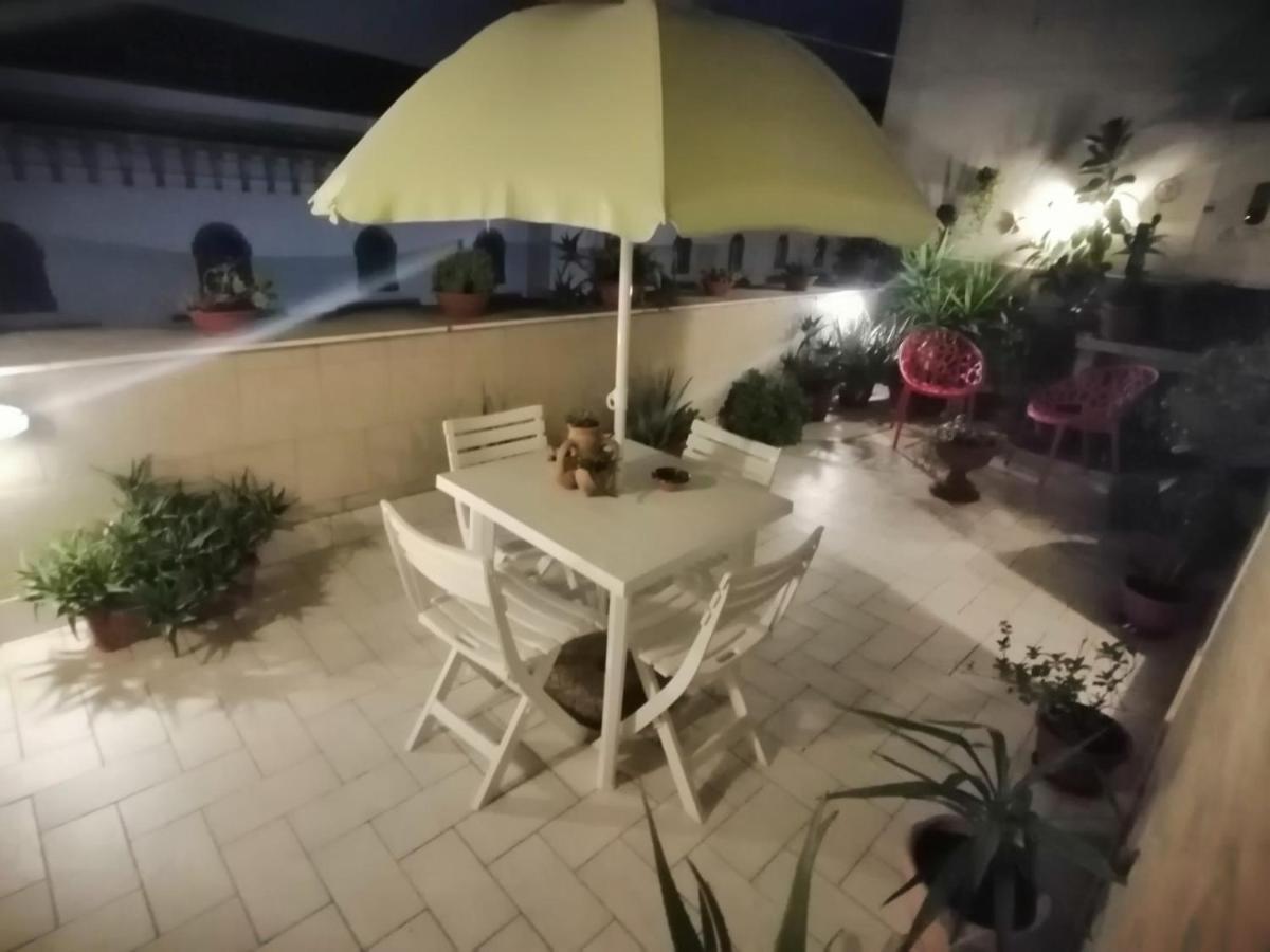 Rooftop Attic Наполи Екстериор снимка